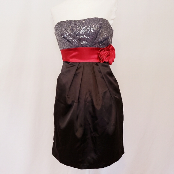 speechless strapless dress